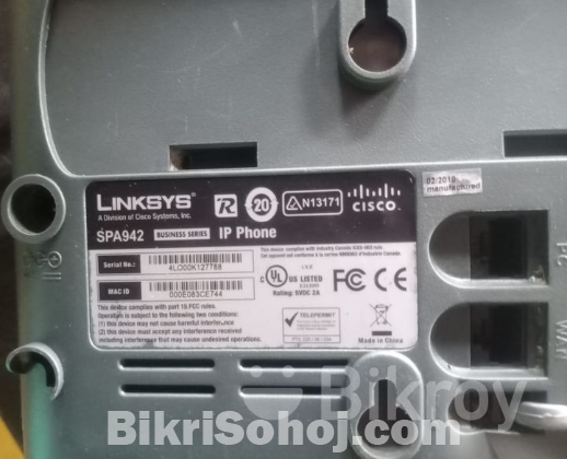 Linksys SPA942 IP Phone